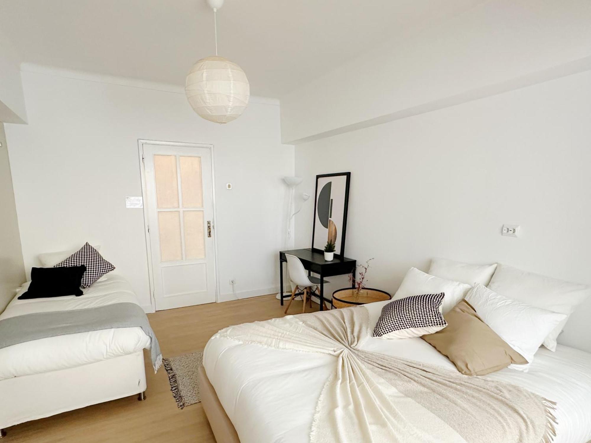 Soar Home I Urban Nest - Near Airport & Green Park Lissabon Exterior foto